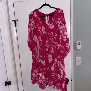 Torrid 3/4 Sleeve Pink and White Mini Clip Dress Size 1